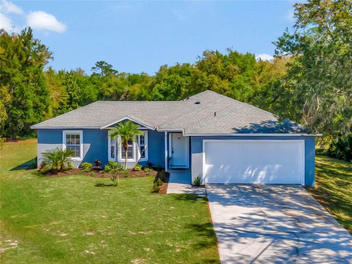 Property Photo:  1910 Pike Way  FL 34759 