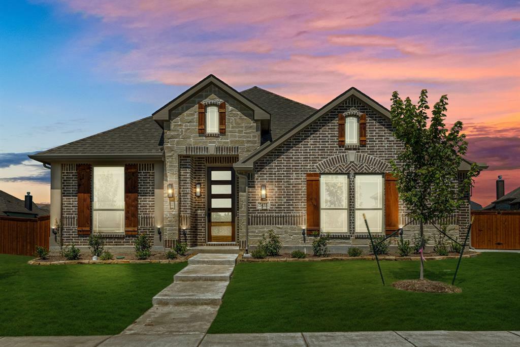 Property Photo:  5433 Stone Lane  TX 76065 