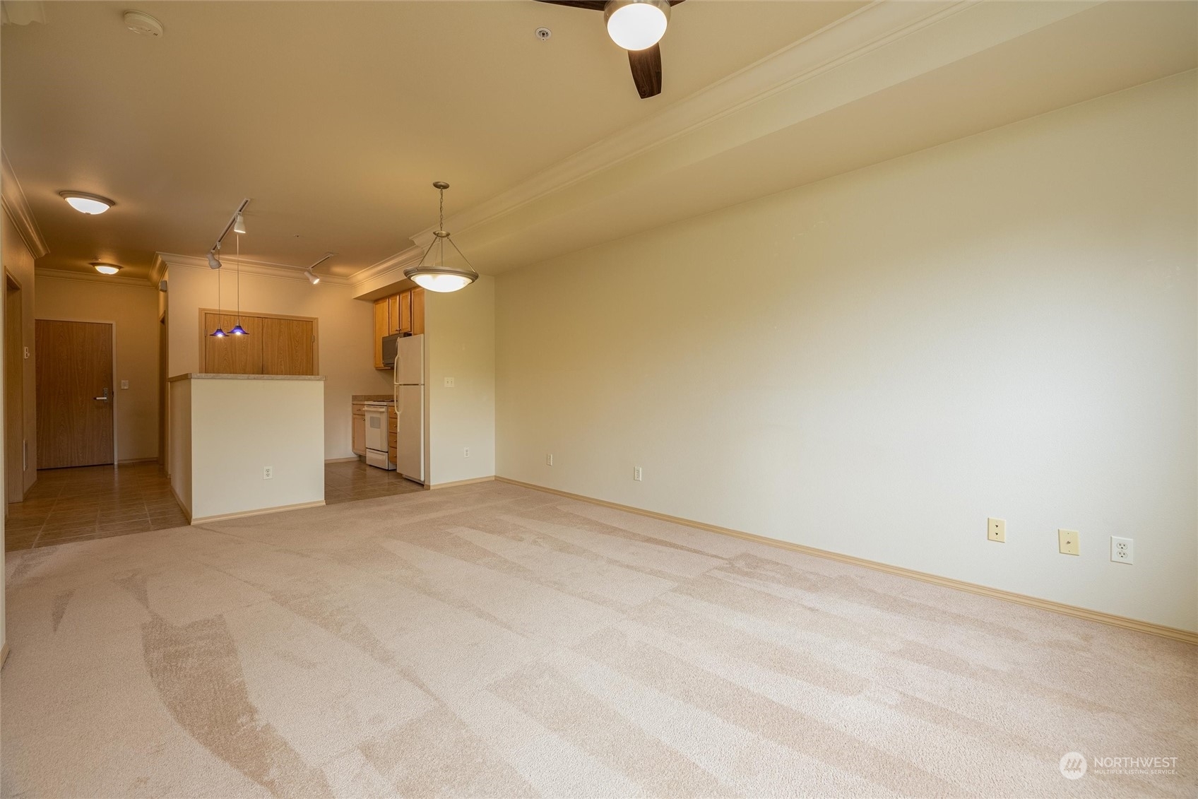 Property Photo:  508 Darby Drive 109  WA 98226 