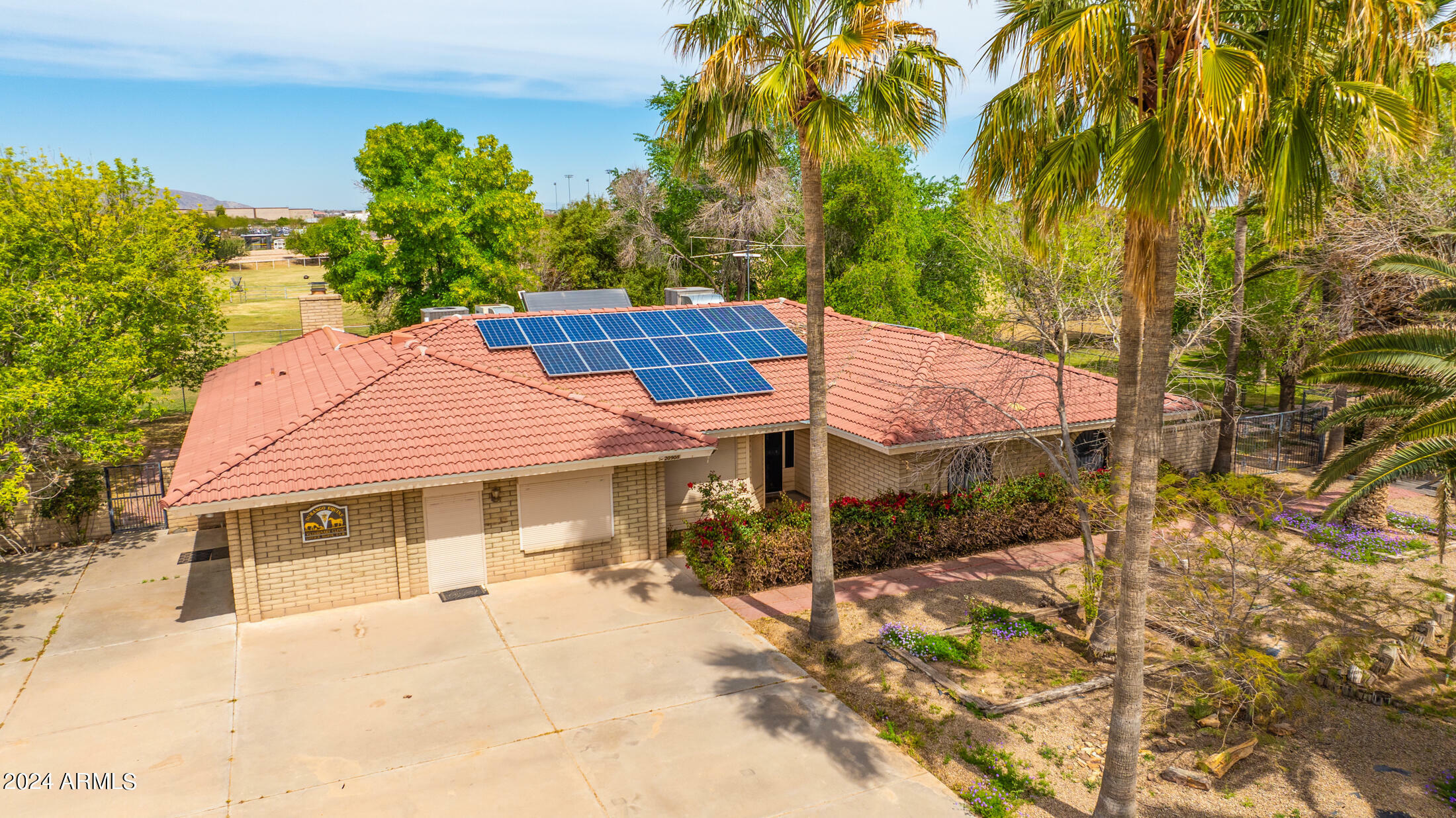 Property Photo:  20908 W Durango Street  AZ 85326 