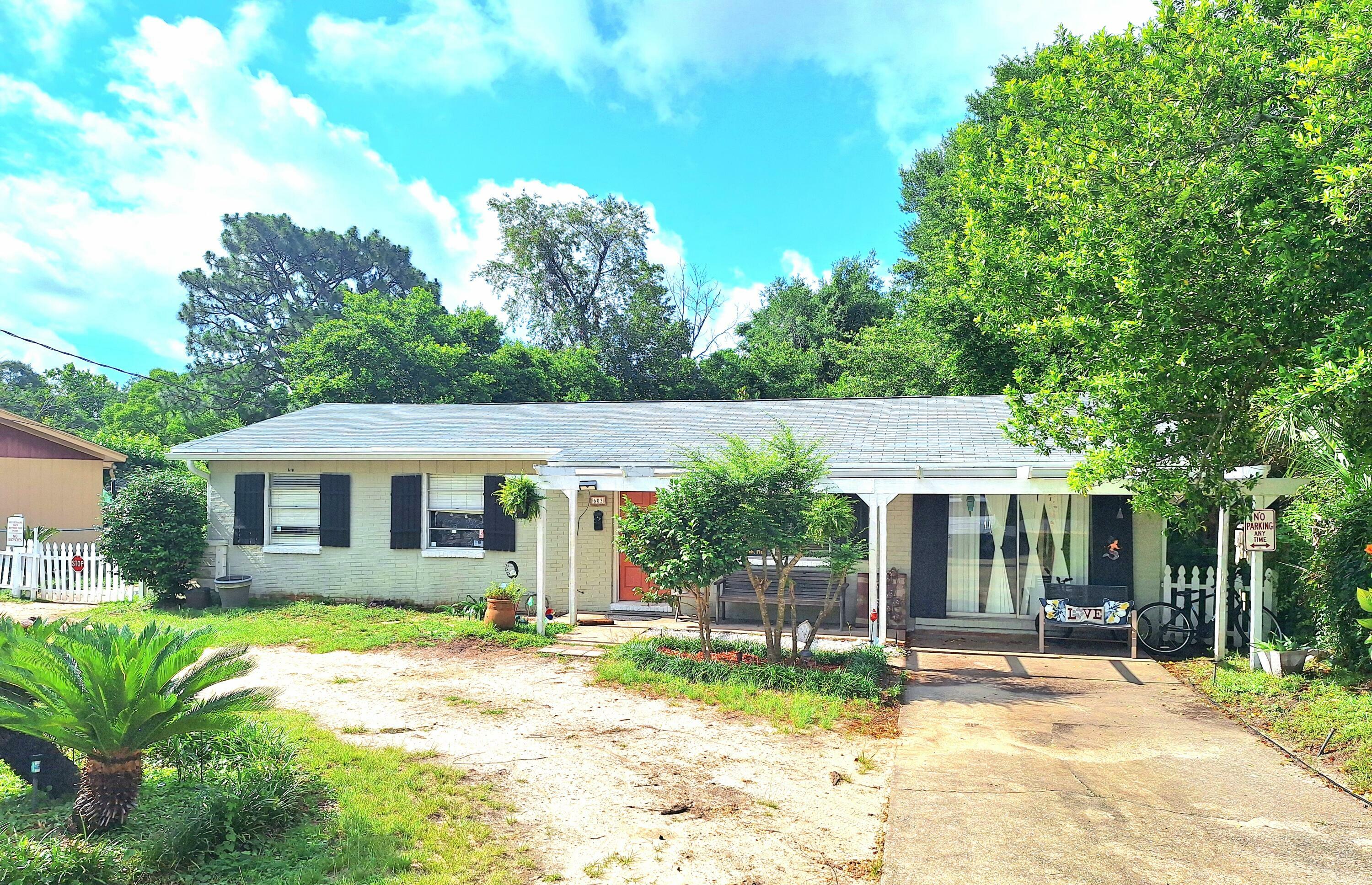 Property Photo: 603 Bob Sikes Blvd Boulevard FL 32547