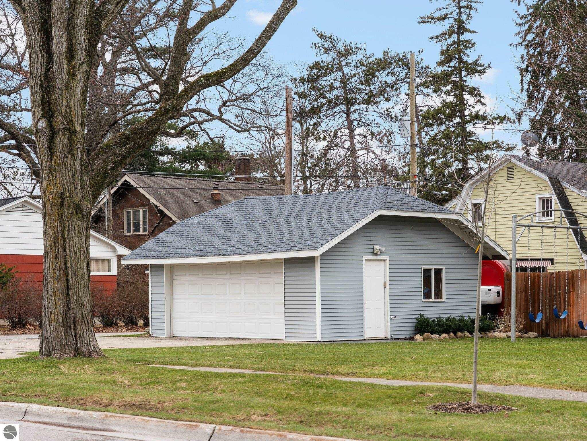 Property Photo:  601 Fifth Street  MI 49684 