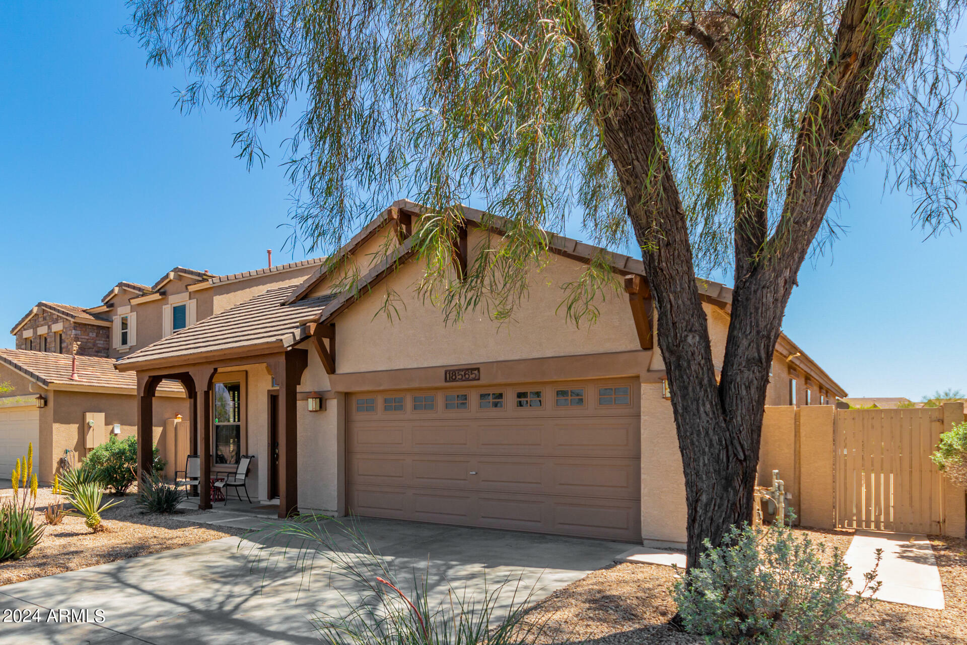 Property Photo:  18565 W Paseo Way  AZ 85338 