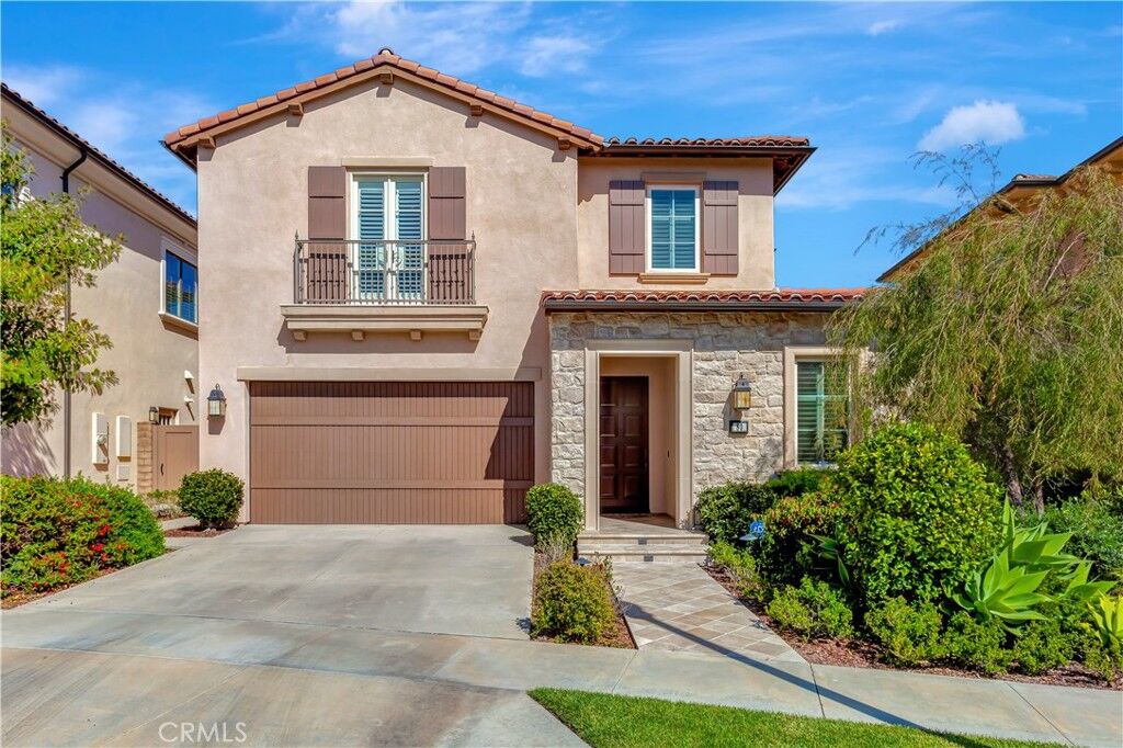 Property Photo:  80 Stagecoach  CA 92602 