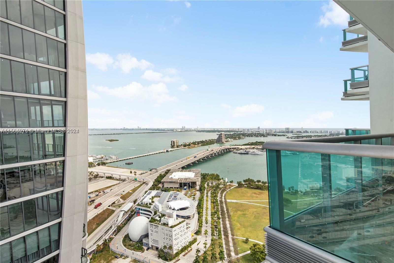 Property Photo:  900 NE Biscayne Blvd 4010  FL 33132 