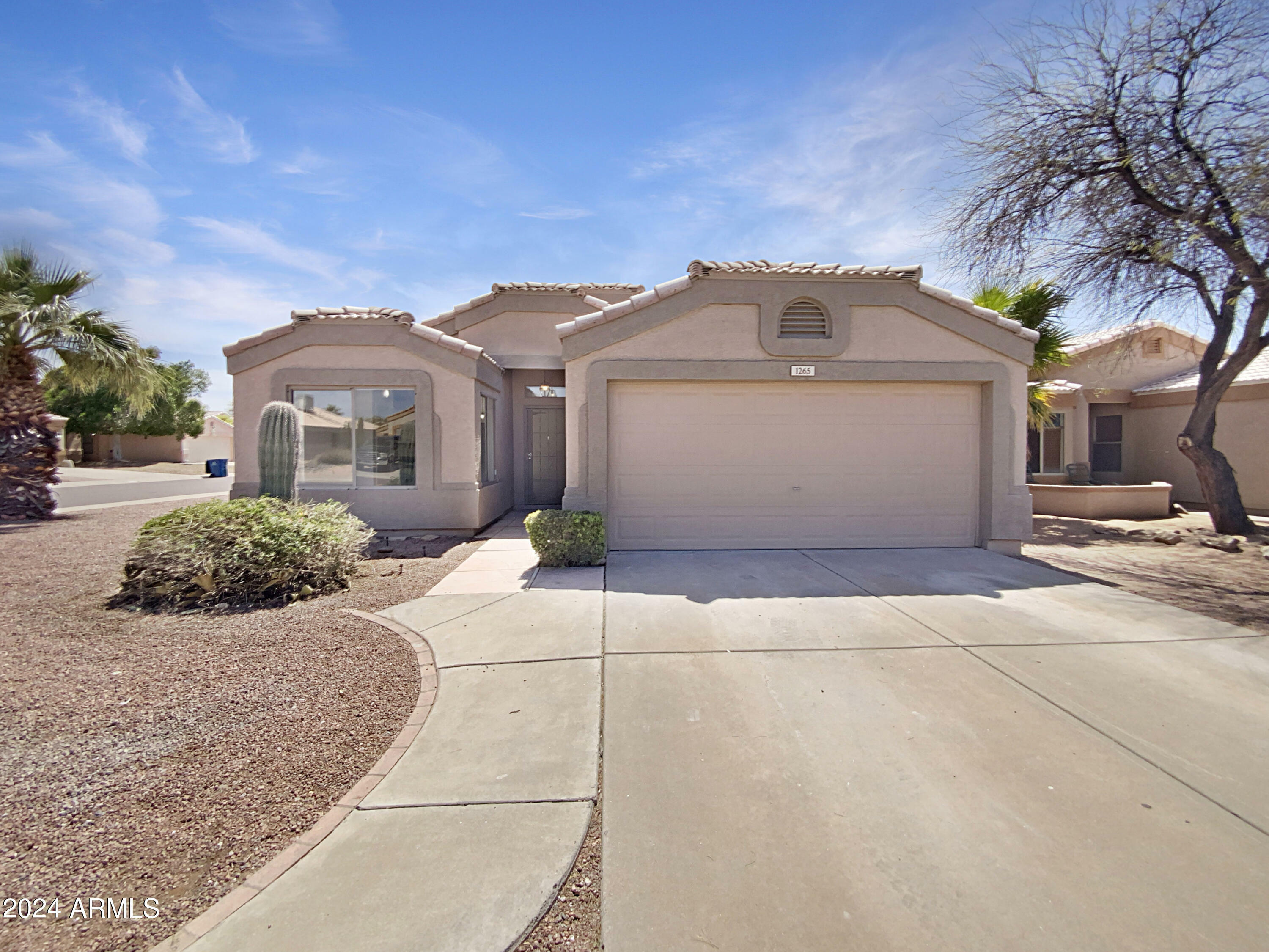 Property Photo:  1265 W 18th Avenue  AZ 85120 