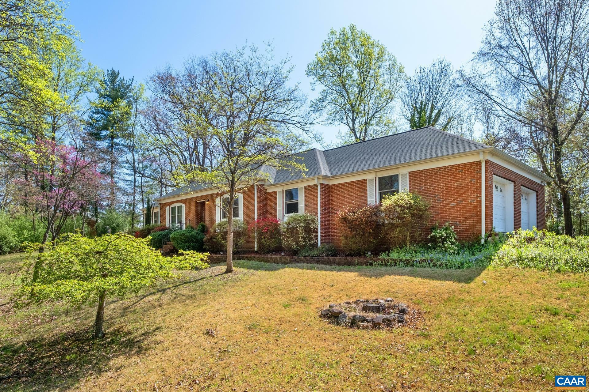 Property Photo:  855 Chapel Hill Rd  VA 22901 