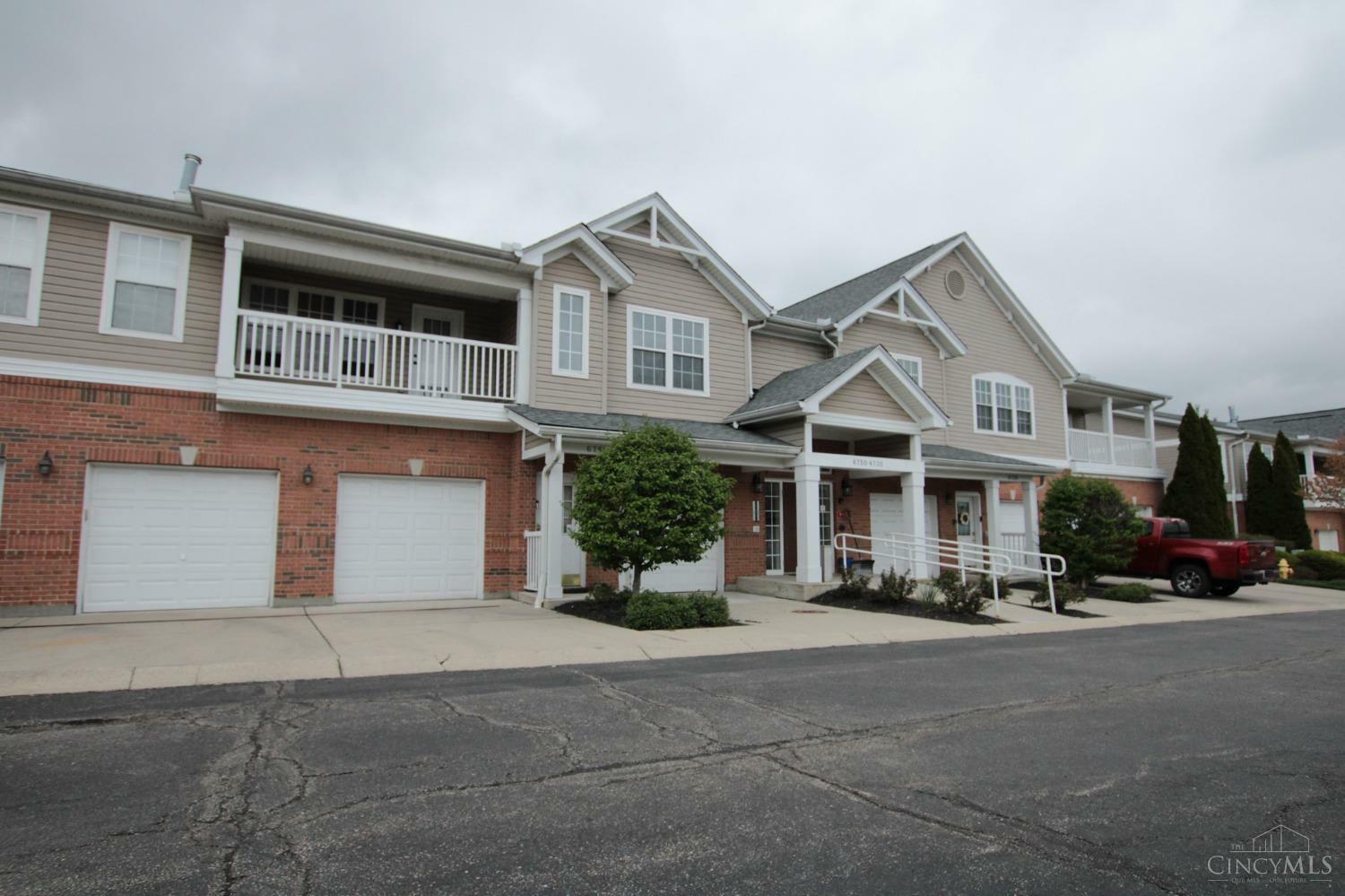 Property Photo:  6740 Kelseys Oak Court  OH 45248 