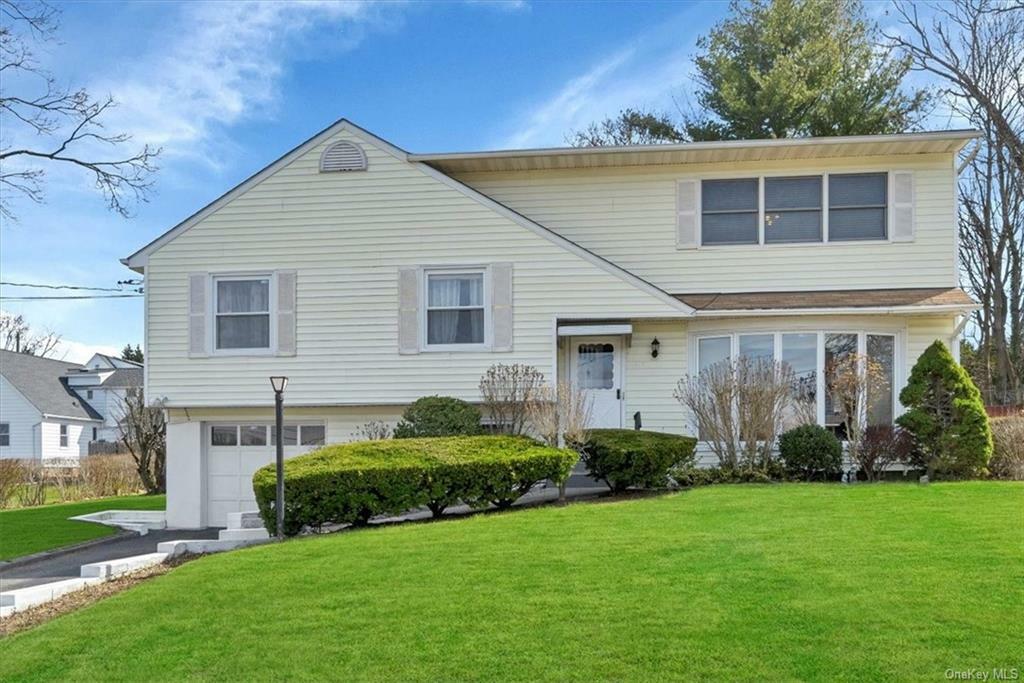 Property Photo:  20 Harrison Place  NY 10603 