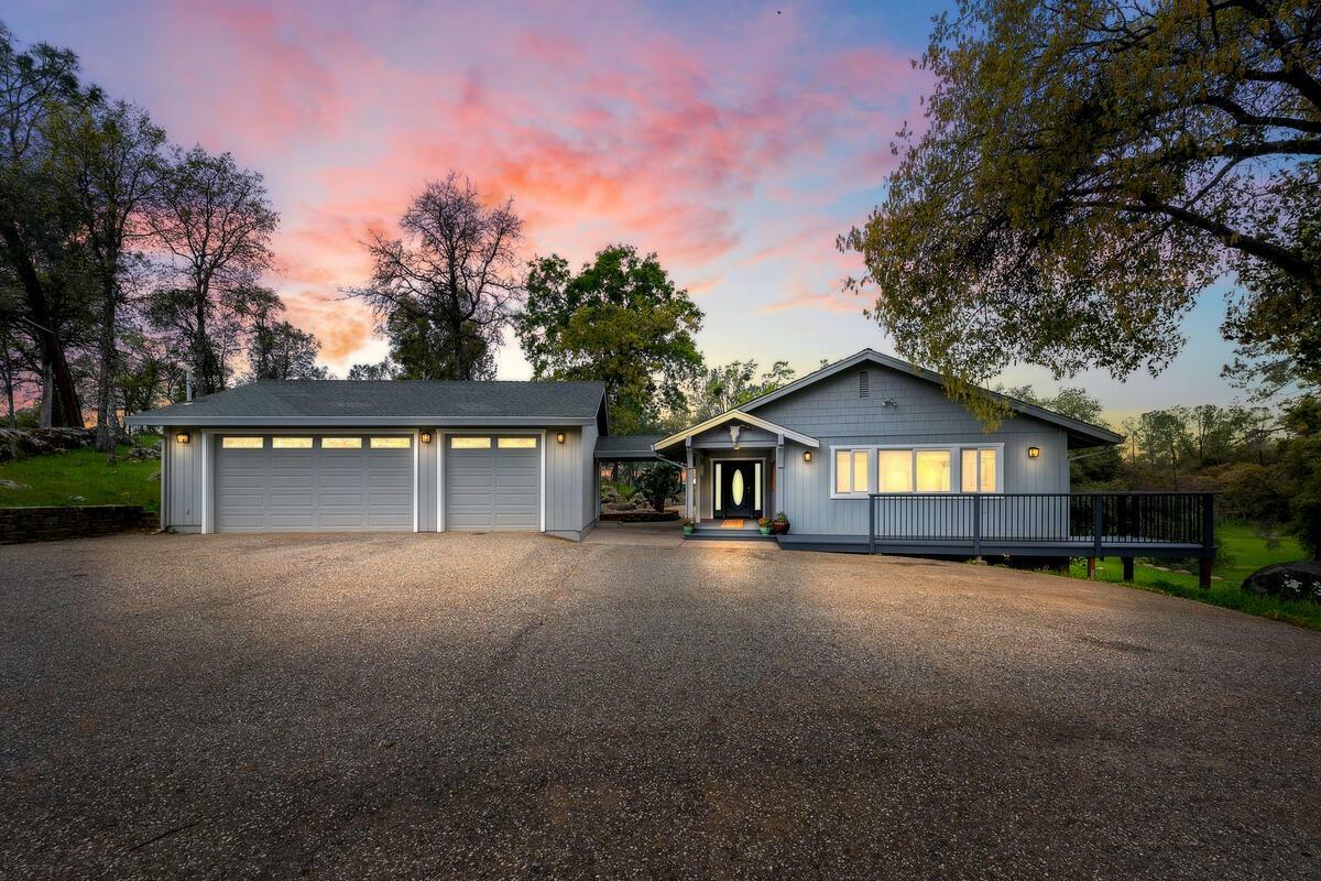 Property Photo:  14804 Oak Ridge Road  CA 95946 