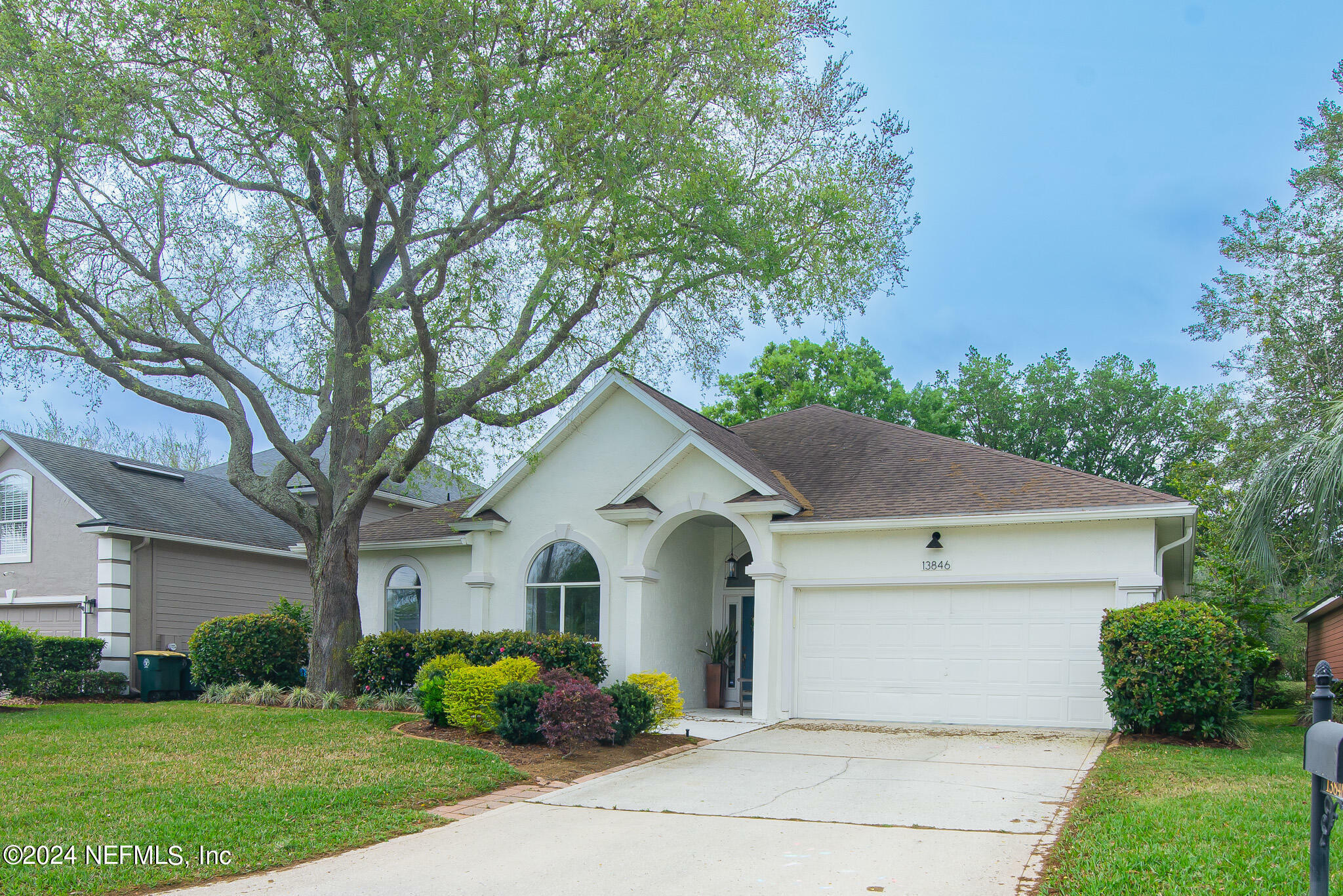 Property Photo:  13846 Salford Court  FL 32224 