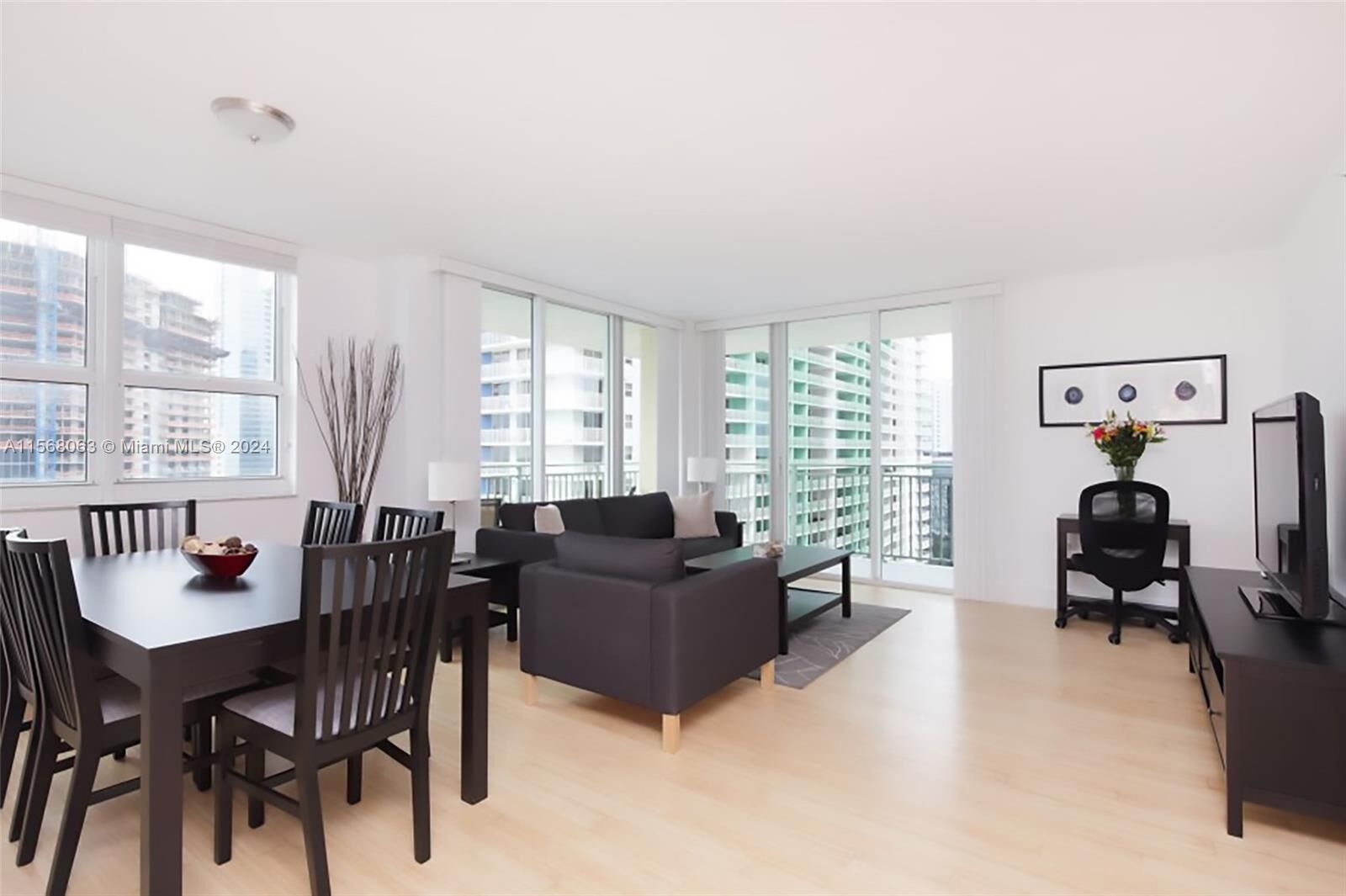 Property Photo:  1155 Brickell Bay Dr 2701  FL 33131 