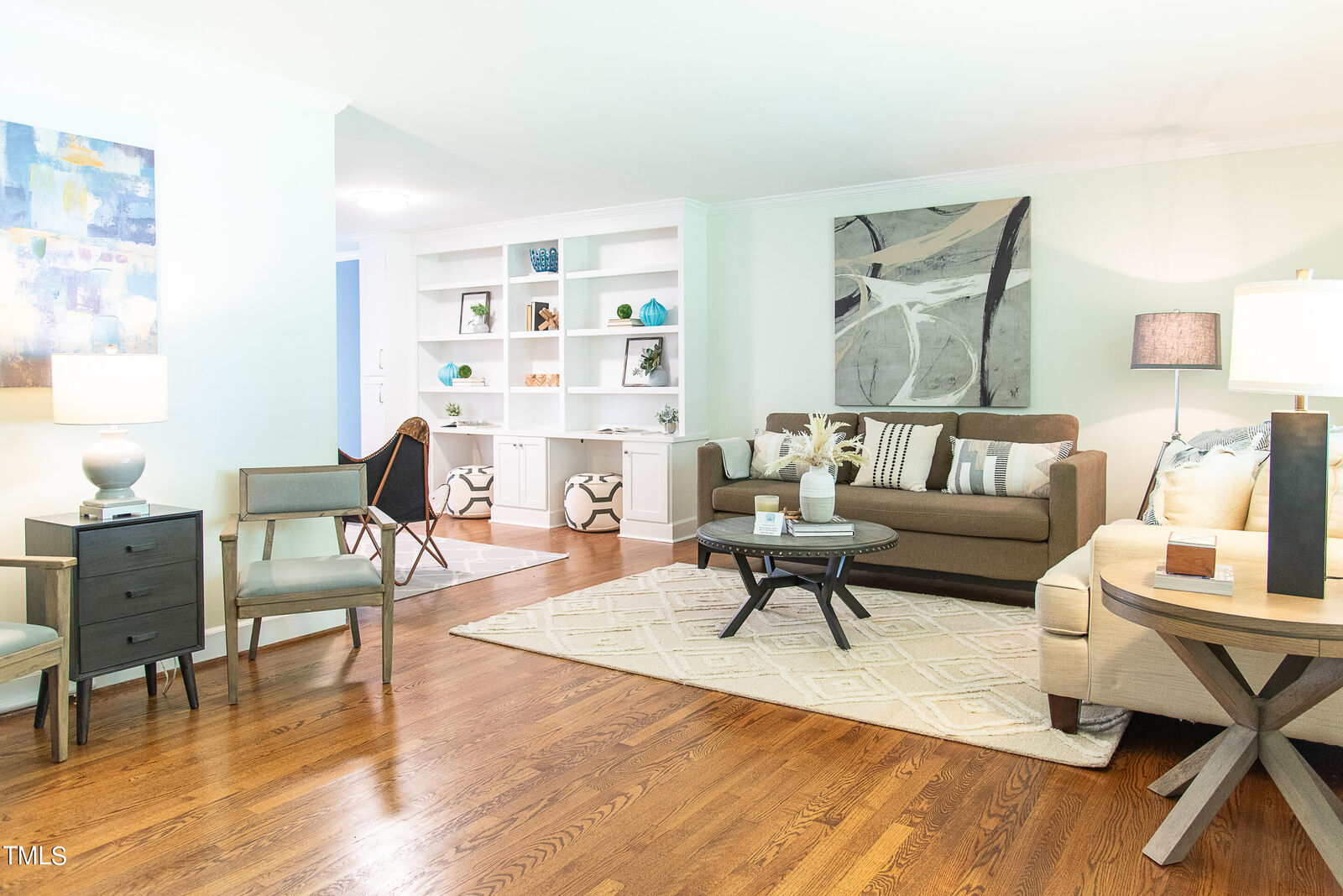 Property Photo: 4705 Rembert Drive NC 27612
