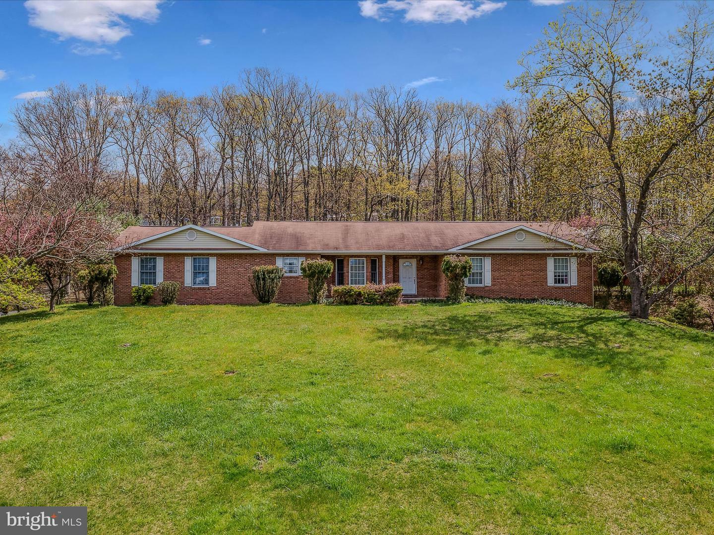 Property Photo:  1354 Martinsburg Road  WV 25411 