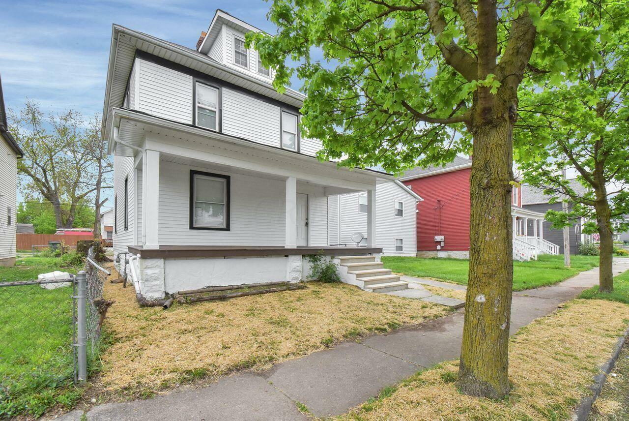 Property Photo:  560 Stanley Avenue  OH 43206 