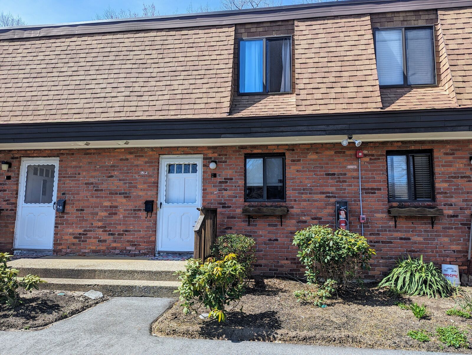 Property Photo:  11 King Arthur Drive 2F  CT 06357 