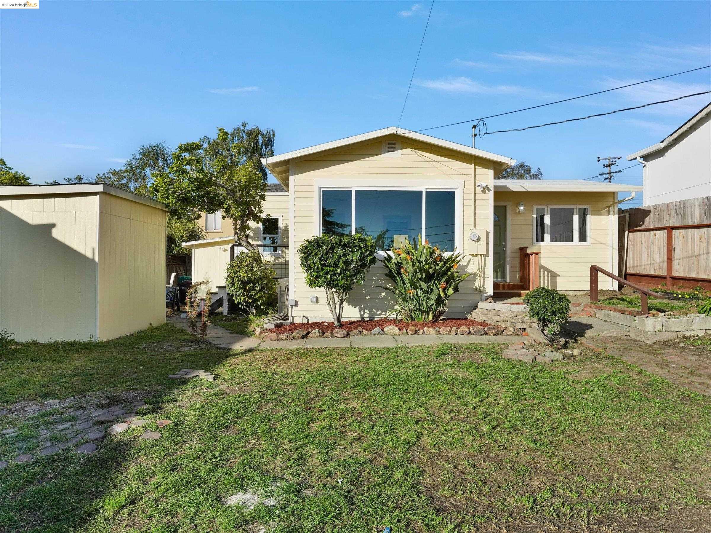 Property Photo:  4330 Pampas Ave  CA 94619 