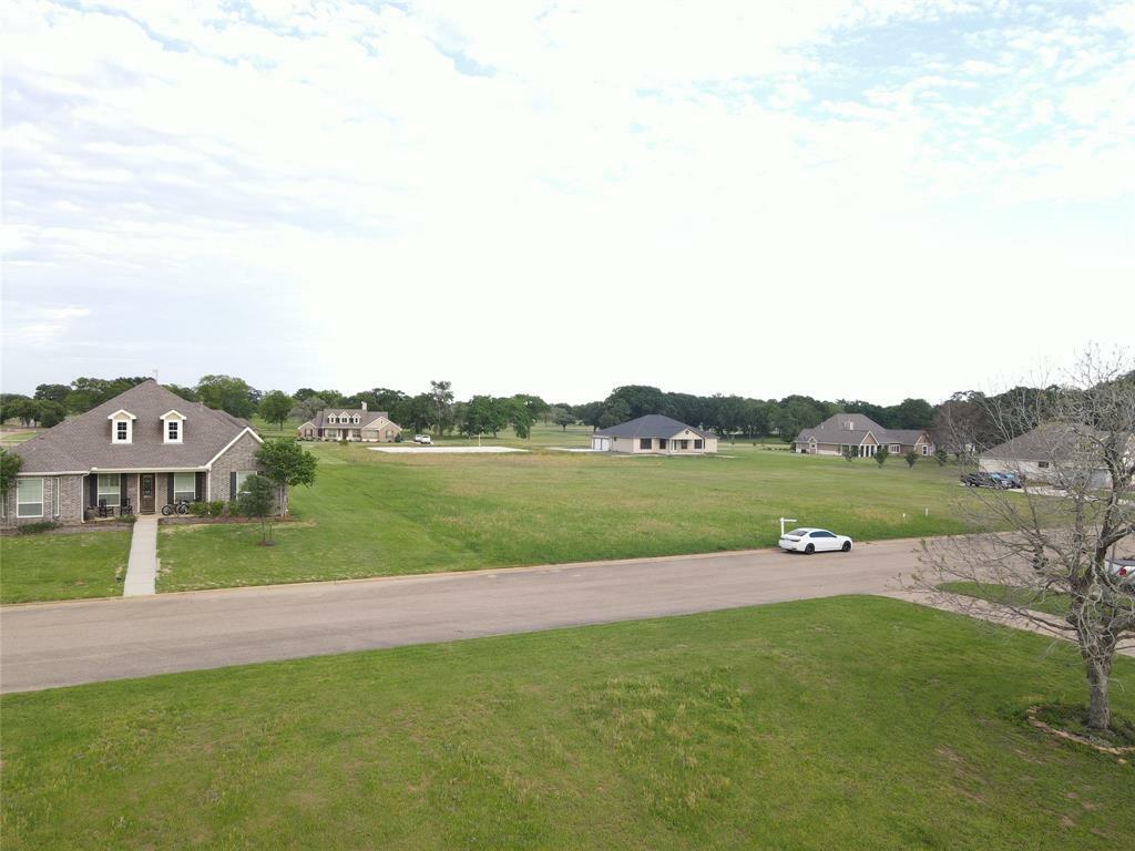 Property Photo:  120 Hogan Lane Lane  TX 77445 