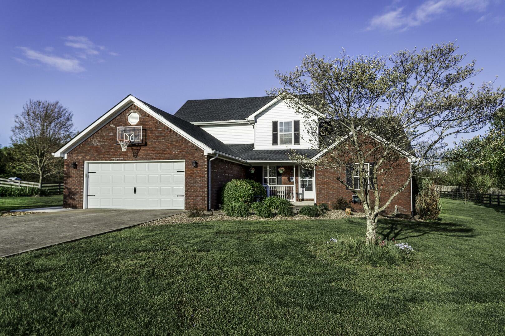 Property Photo:  1011 Diamond Brook Drive  KY 40475 