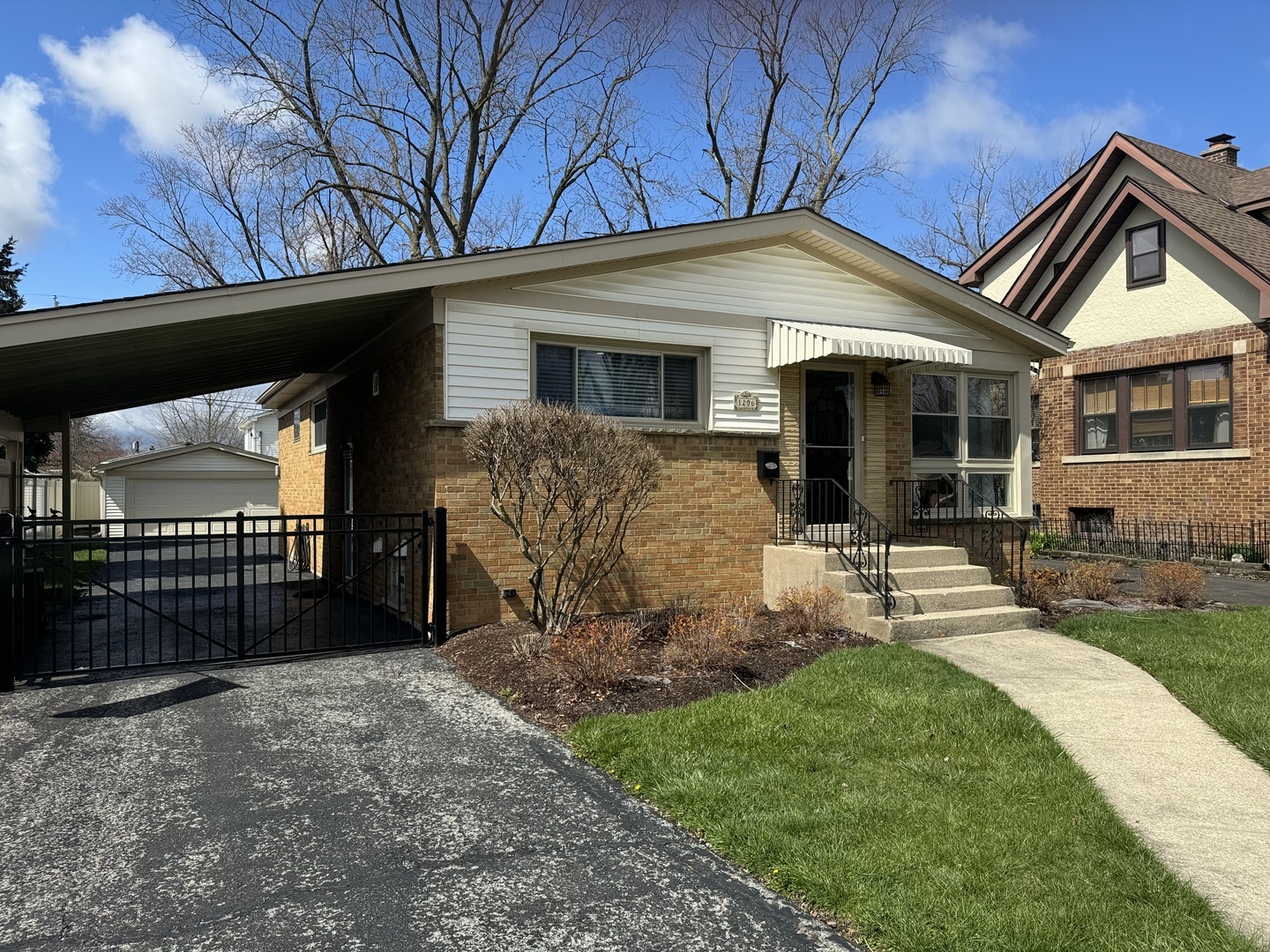 Property Photo:  1206 Alima Terrace  IL 60526 