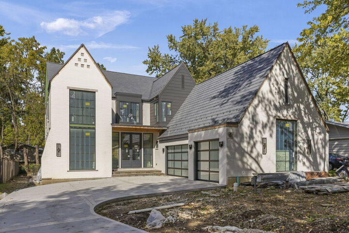 315 Redbud Drive  Naperville IL 60540 photo