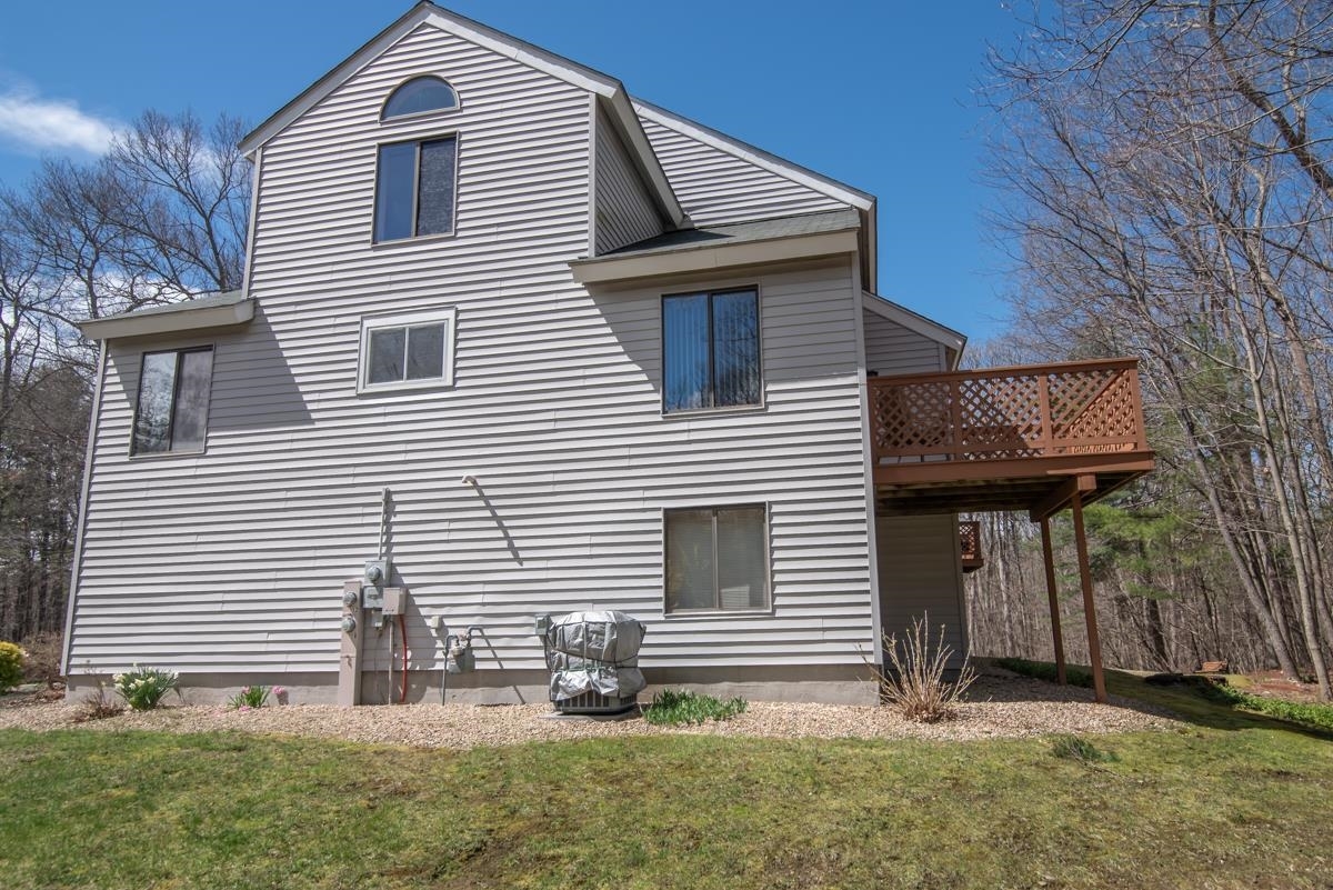 Property Photo:  10 Balsam Court  NH 03811 