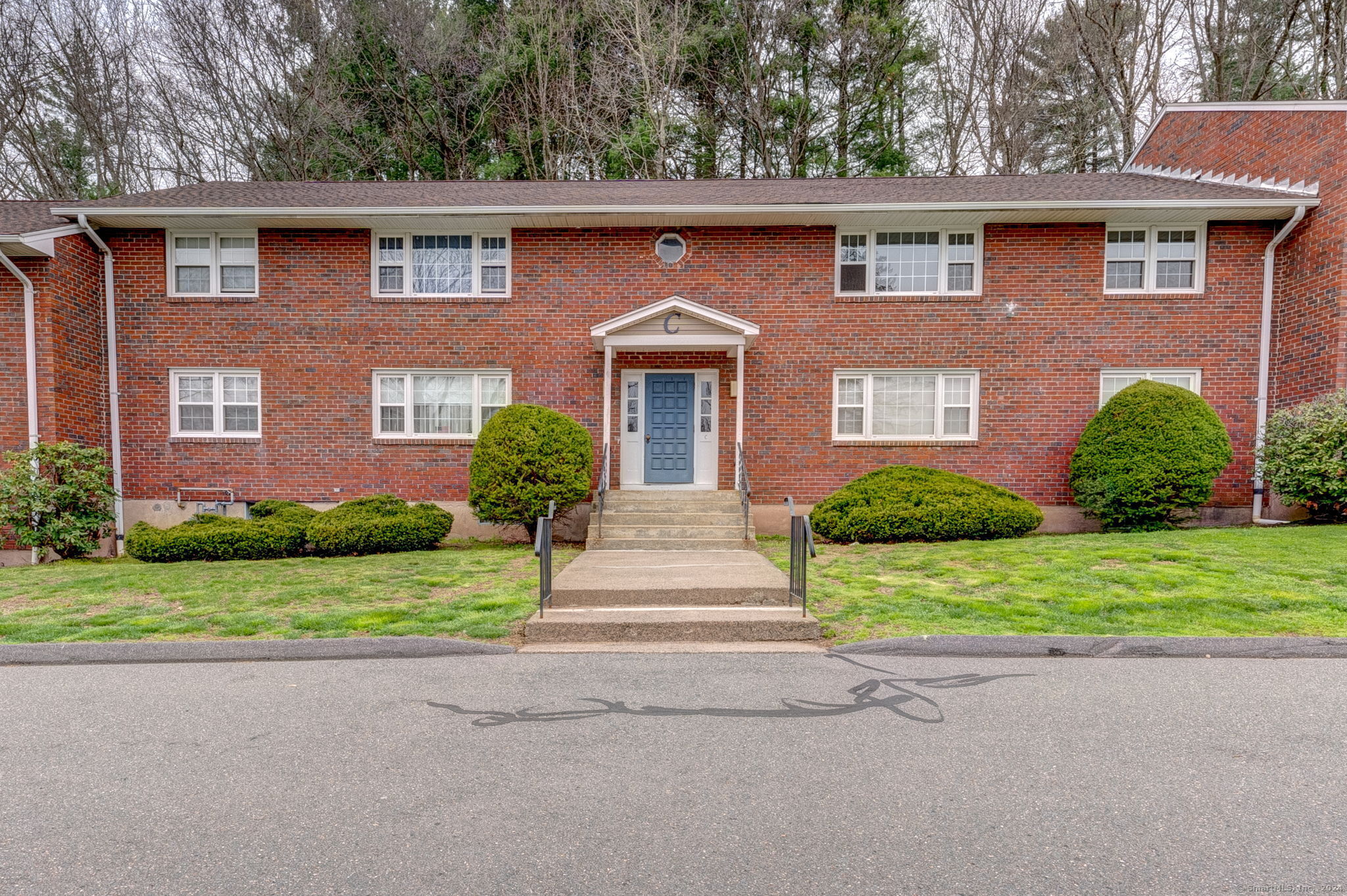 Property Photo:  4 Loveland Hill Road C3  CT 06066 