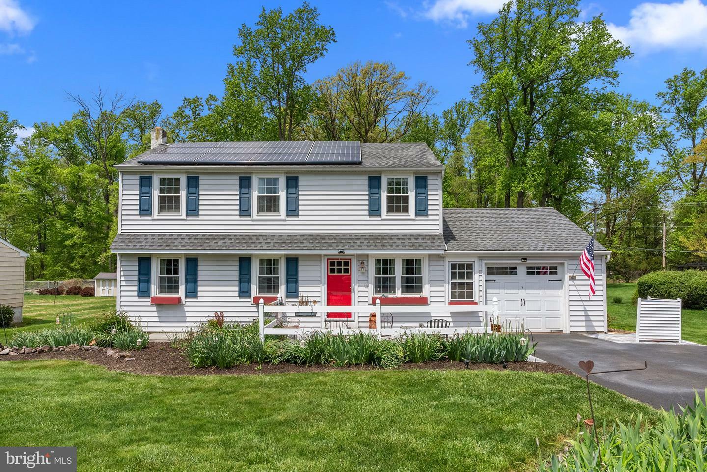 Property Photo:  1040 Orchid Road  PA 18974 
