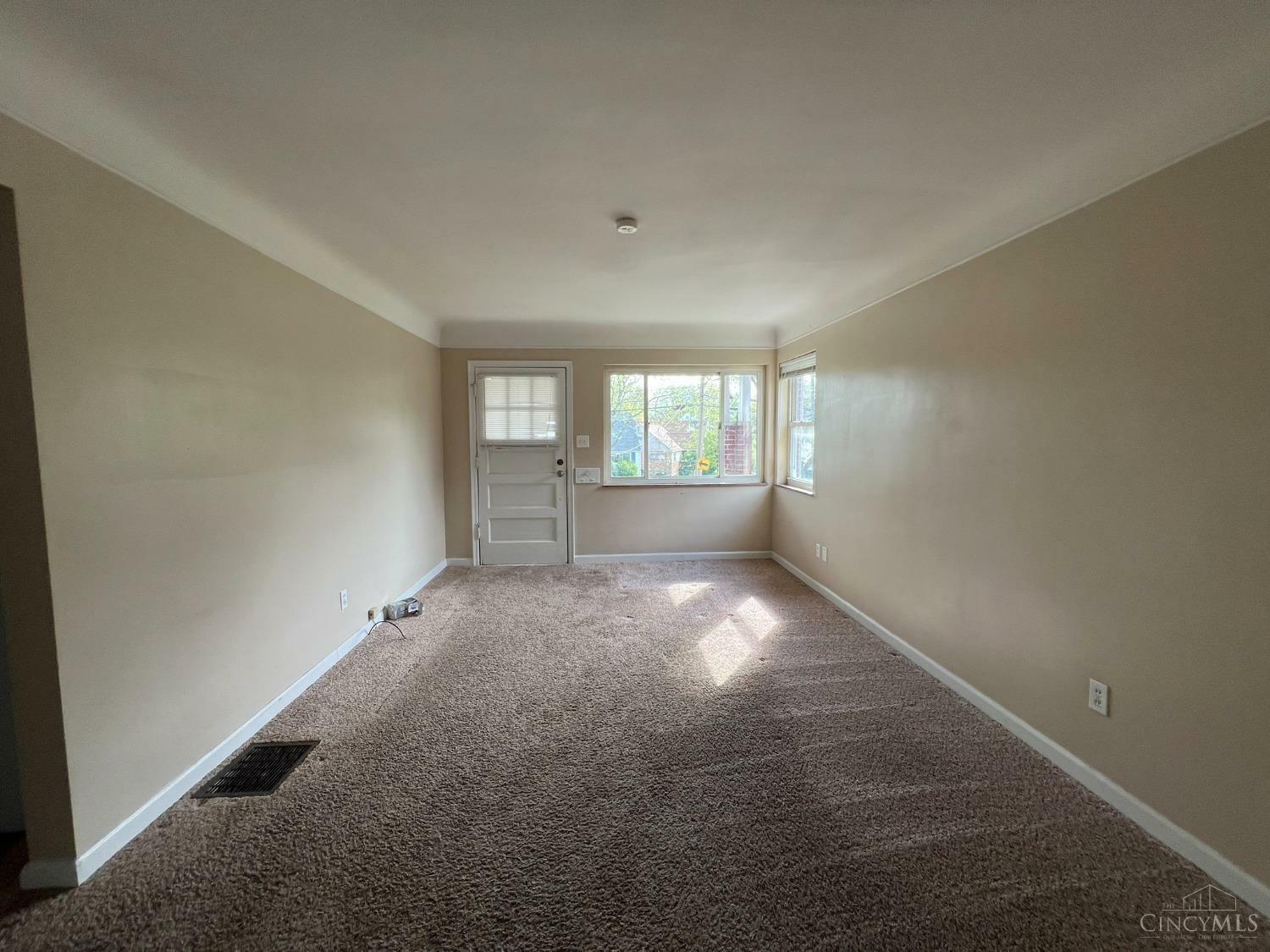 Property Photo:  1029 Covedale Avenue  OH 45238 