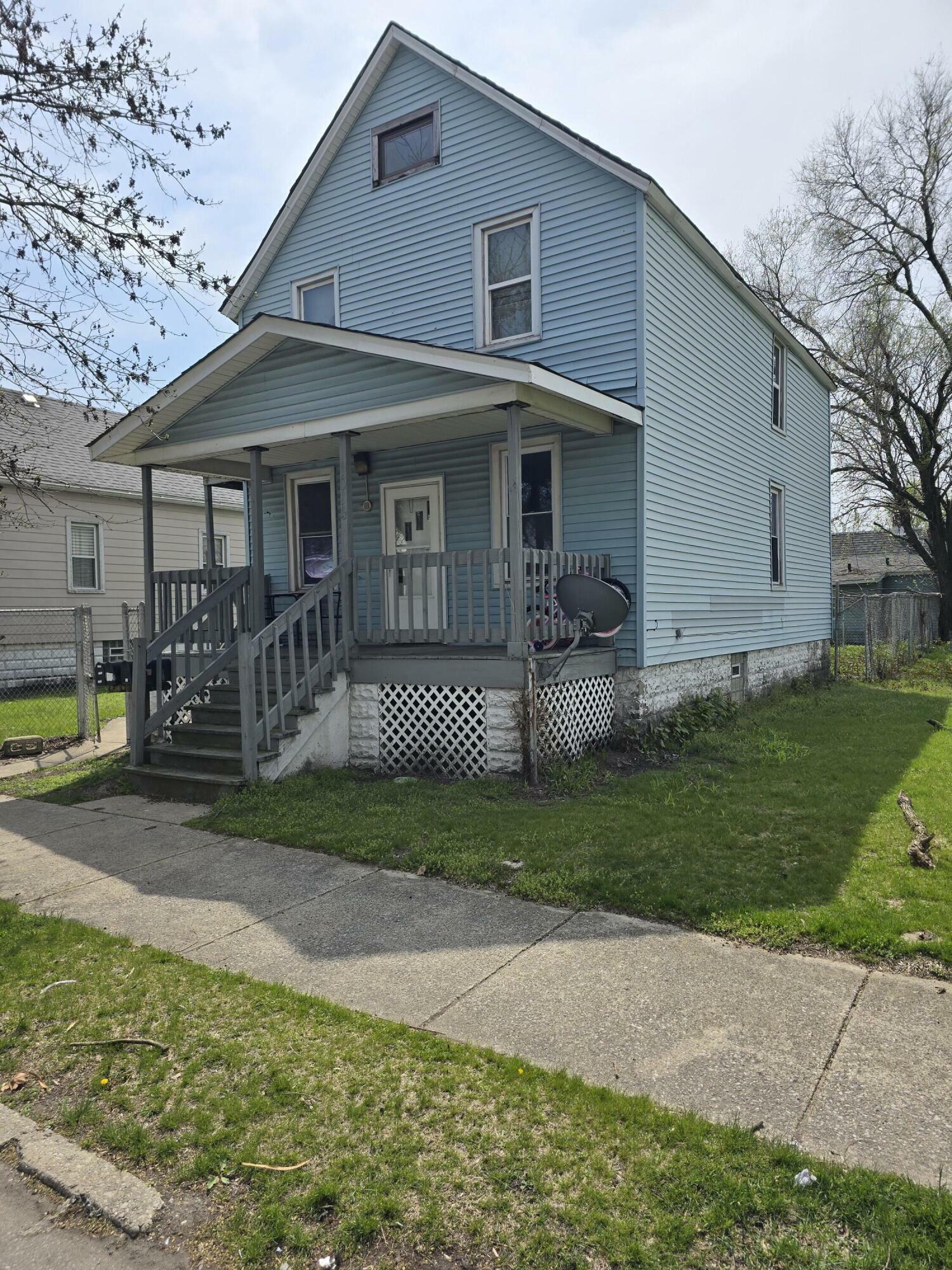 Property Photo:  1014 Kenwood Street  IN 46320 