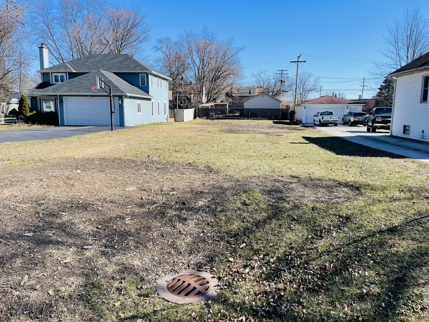 Property Photo:  301 N Grant Street  IL 60559 