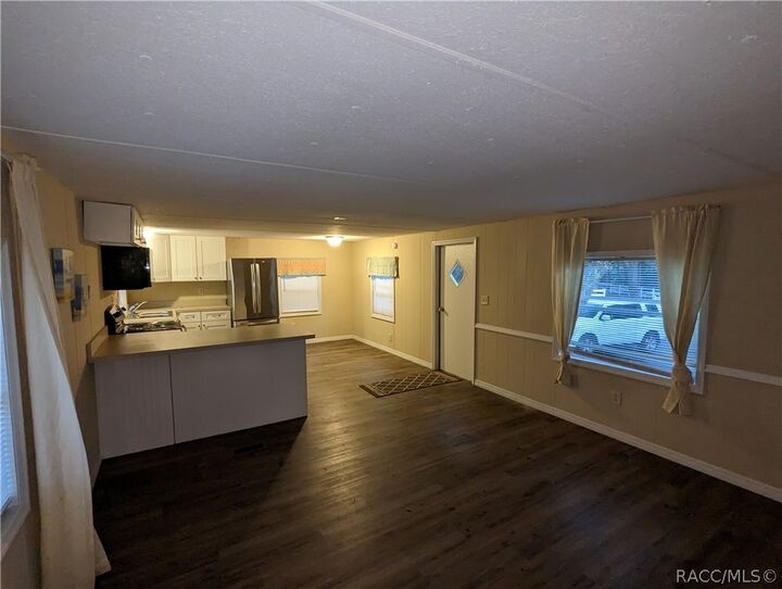 Property Photo: 7090 N Palmer Way FL 34442