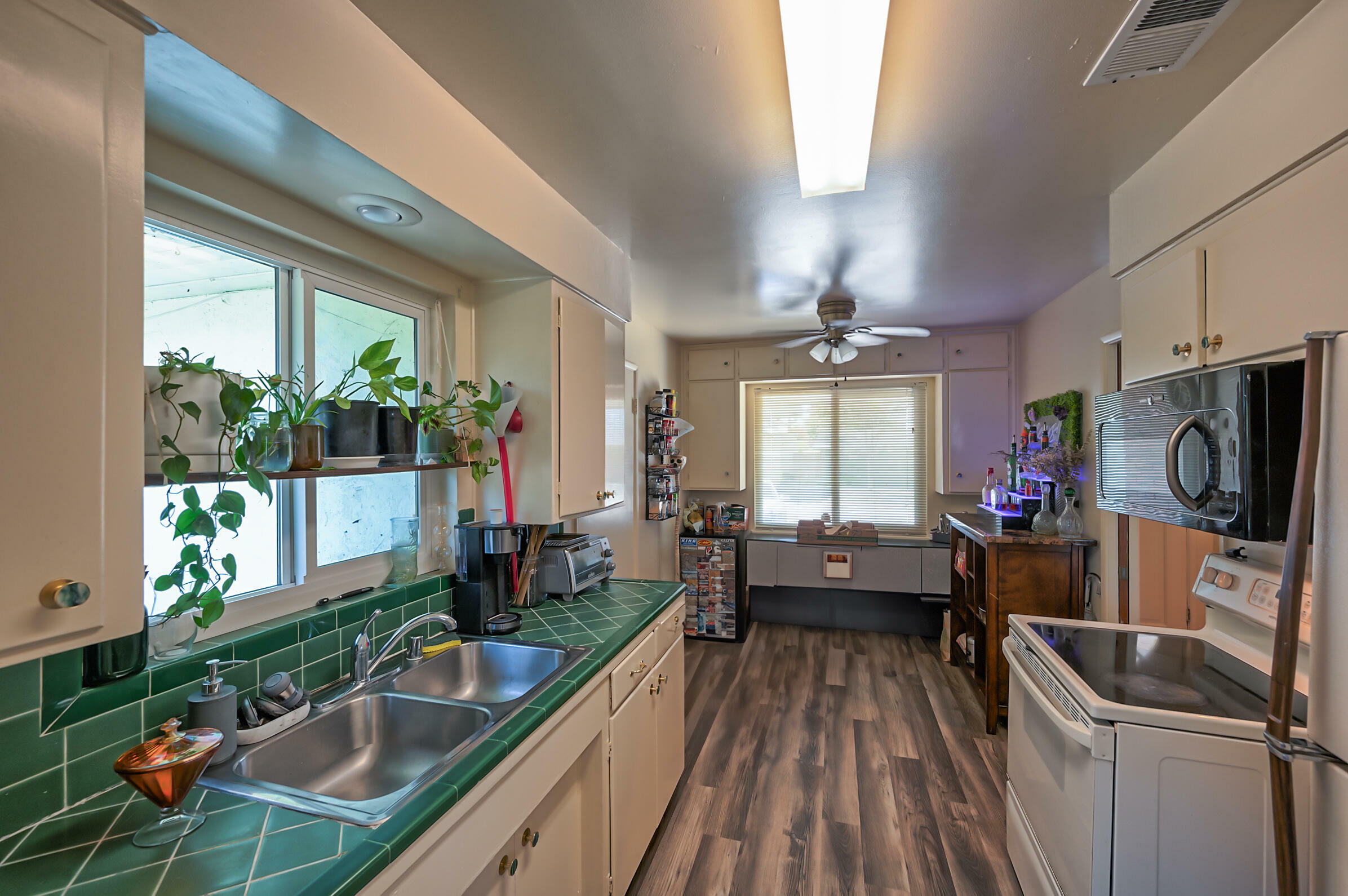 Property Photo:  630 Orchard Estates Drive  CA 96001 