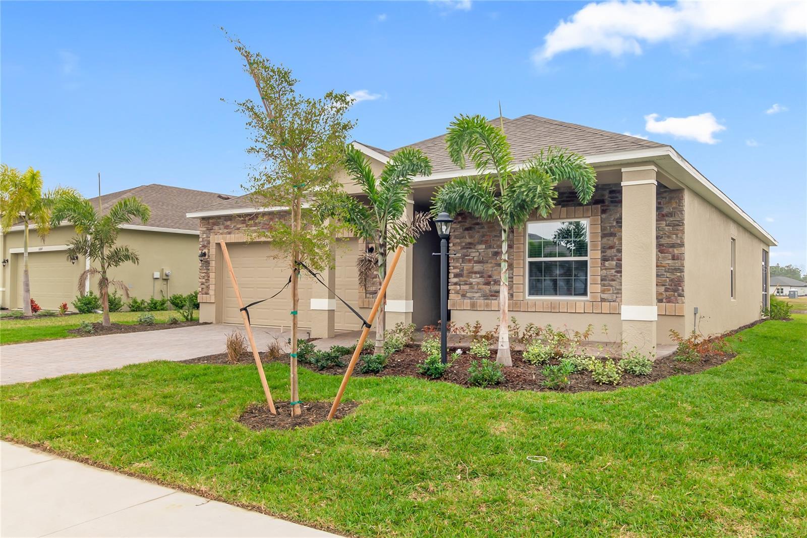 Property Photo: 16843 Canopy Garden Drive FL 33953