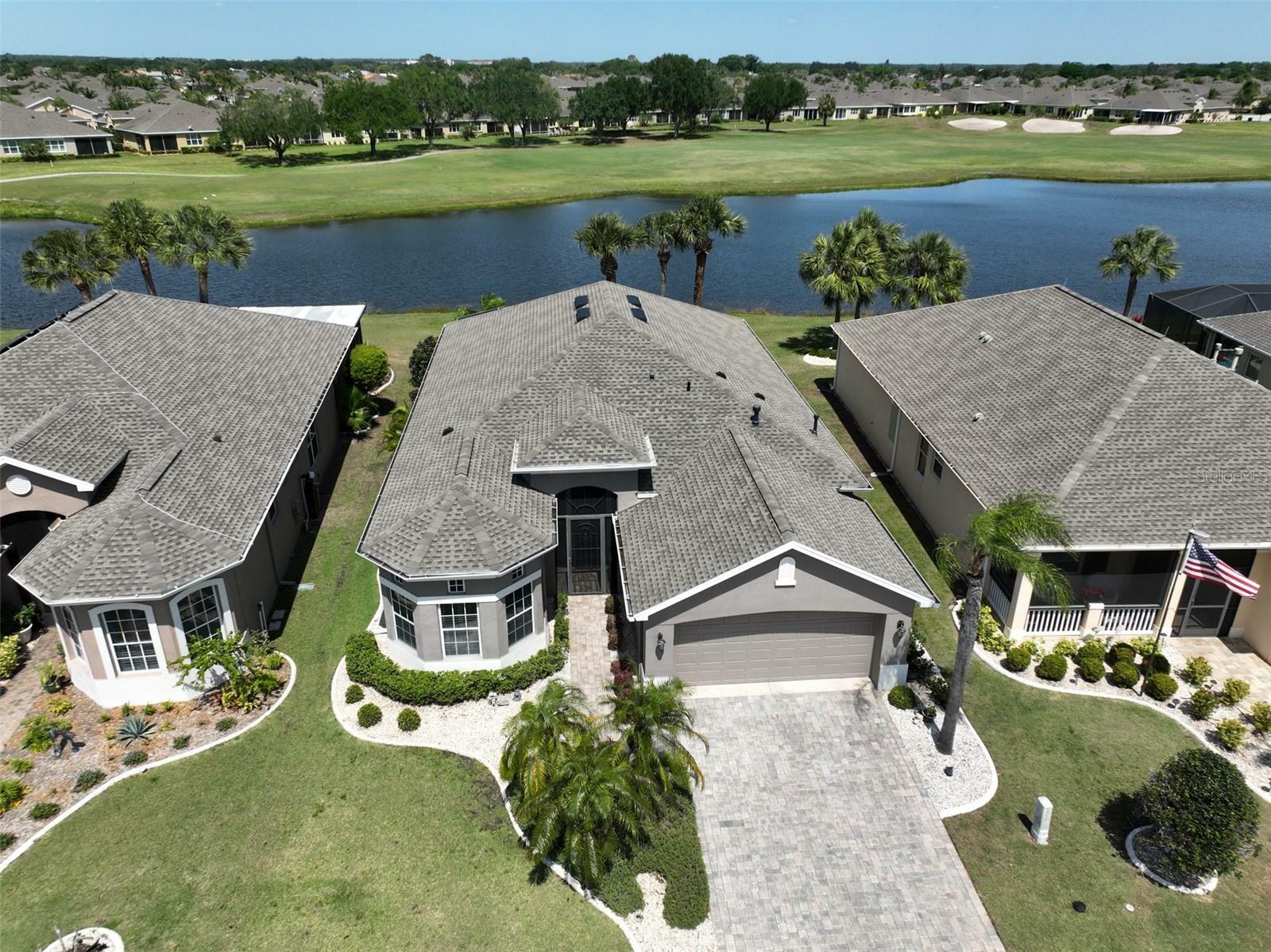 Property Photo:  1039 Emerald Dunes Drive  FL 33573 