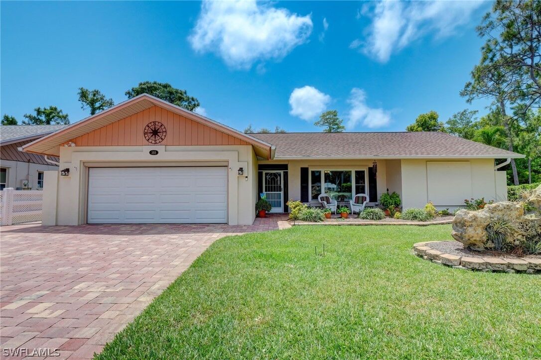 Property Photo:  168 Versailles Circle  FL 34112 