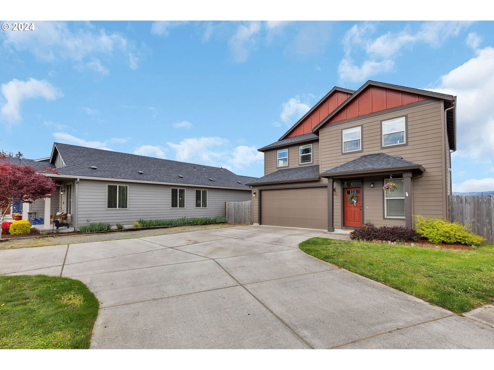 Property Photo:  14908 NE 90th St  WA 98682 