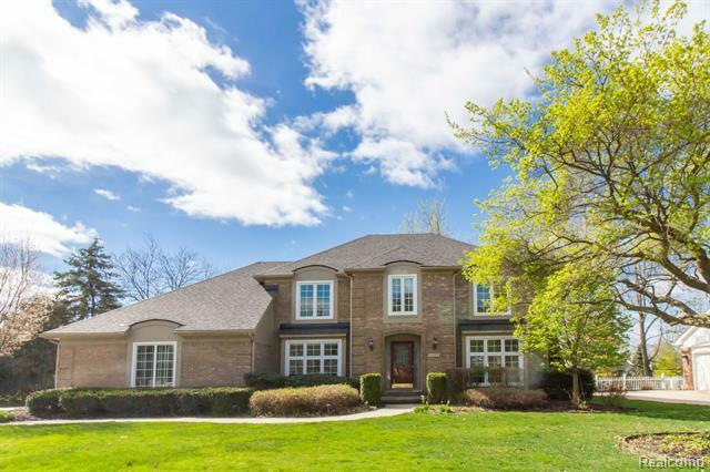 Property Photo:  1275 Country Drive  MI 48098 