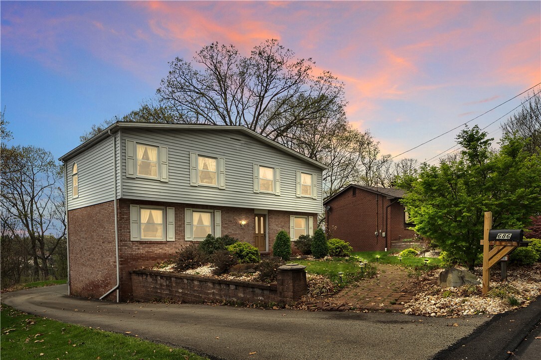 Property Photo: 686 Blue Ridge Road PA 15239