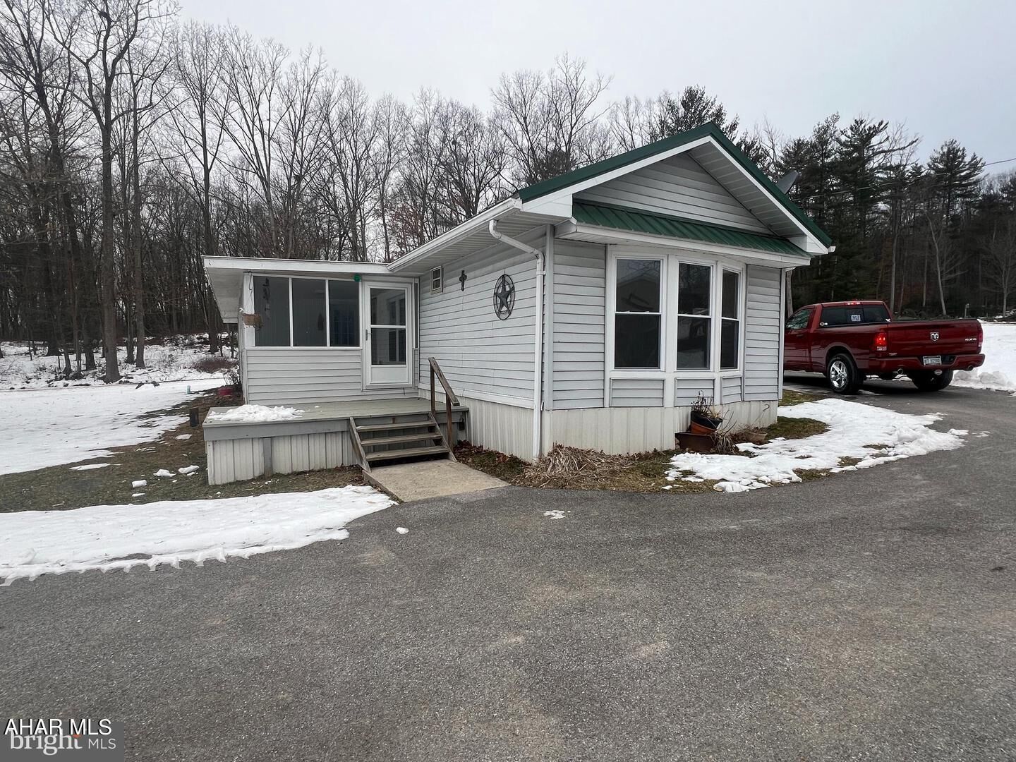 Property Photo: 216 Bear Den Hollow Road PA 15522