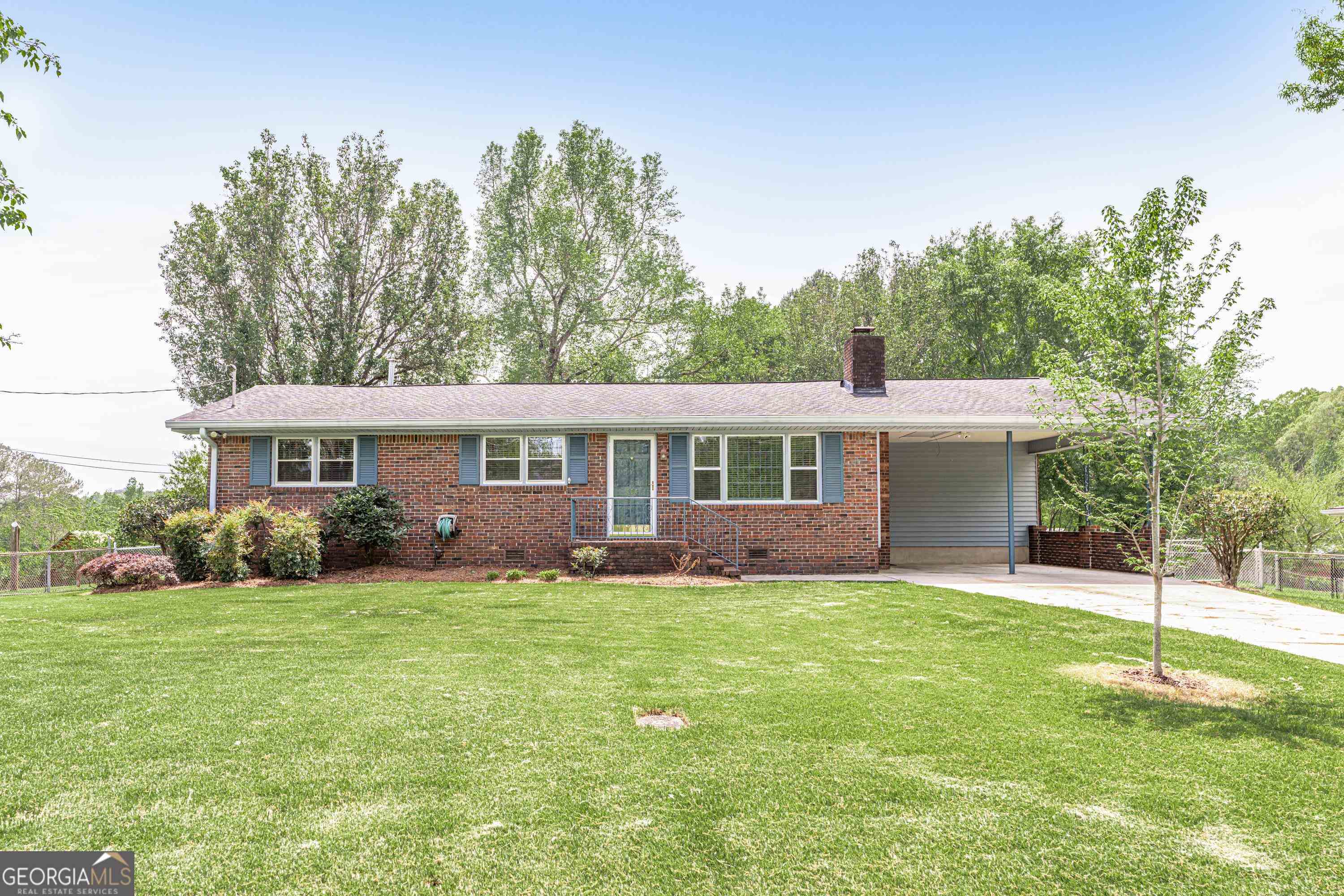 Property Photo:  404 Dewberry Lane  GA 30147 