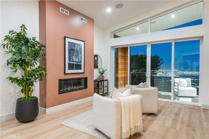 Property Photo: 48 Rockinghorse Road CA 90275