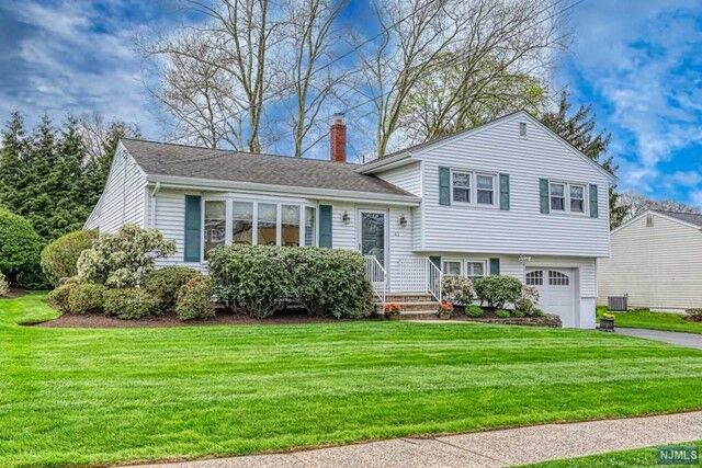 Property Photo:  43 Chandler Drive  NJ 07630