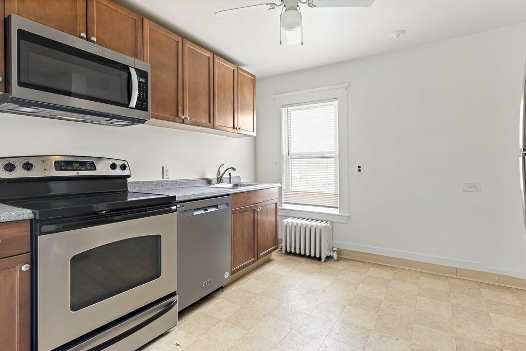 Property Photo:  35 Frost St 2  MA 01701 