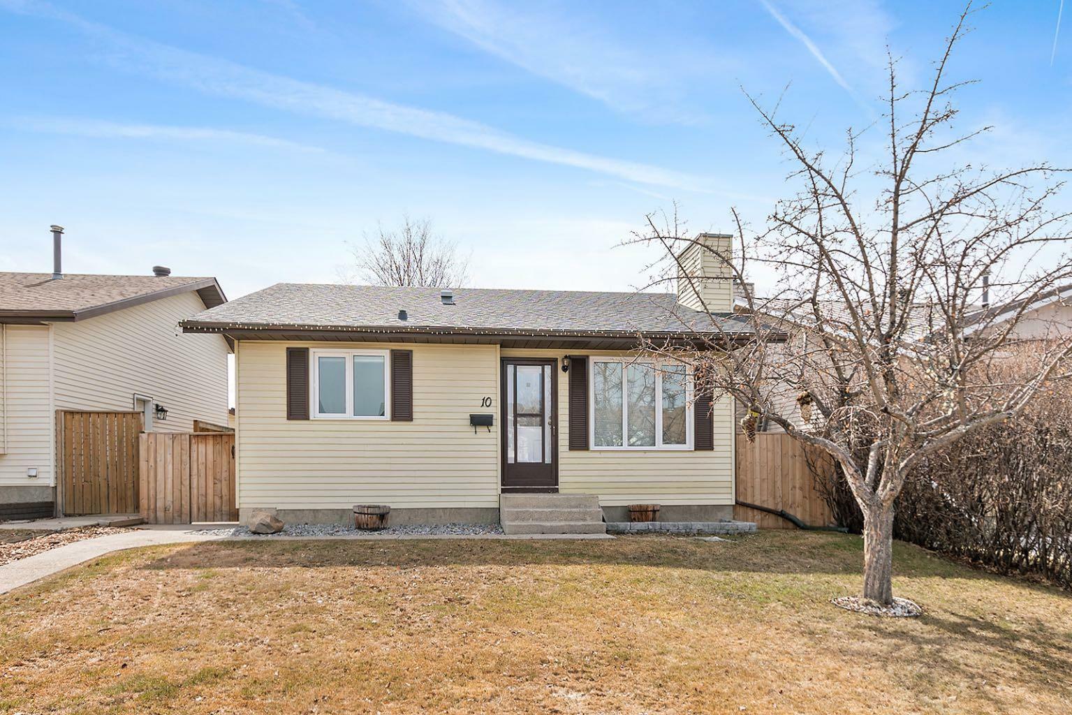 10 Everitt Crescent  Red Deer AB T4R 1Y1 photo