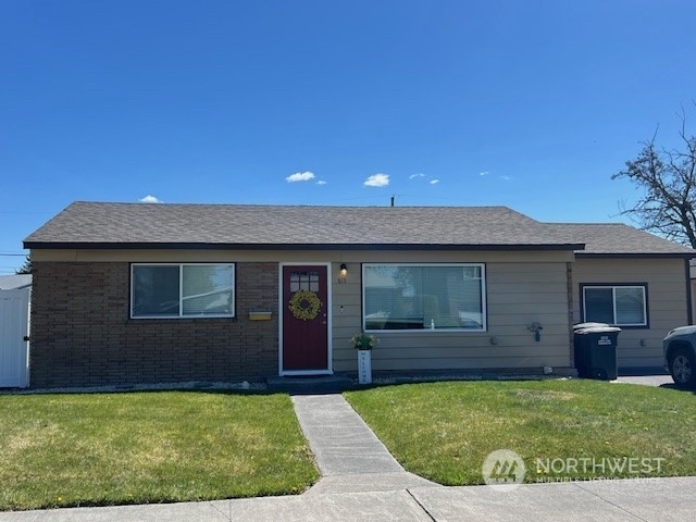 819 S Fairbanks Drive  Moses Lake WA 98837 photo