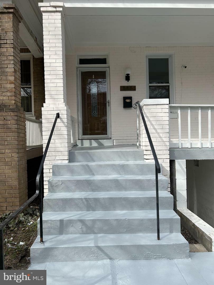 Property Photo:  1333 Taylor Street NW  DC 20011 