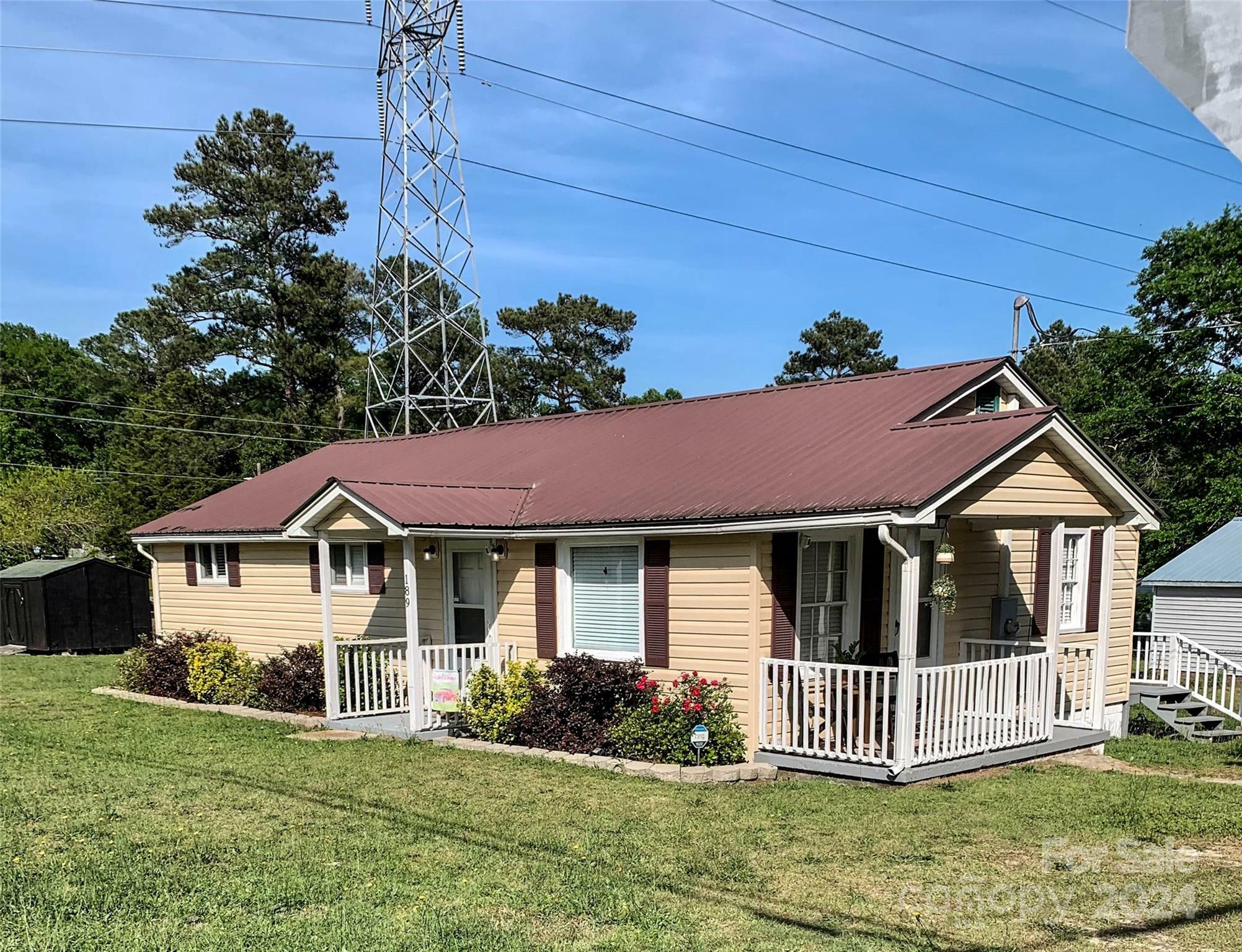 Property Photo: 189 Broadway Street NC 28379