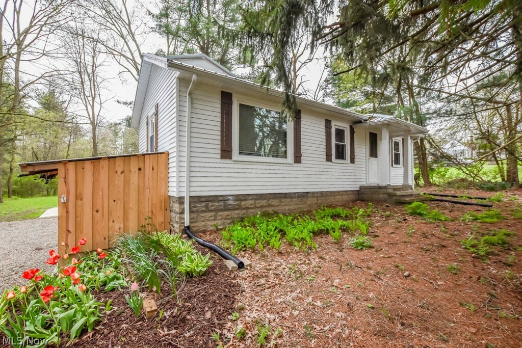 Property Photo:  1204 W Nimisila Road  OH 44216 