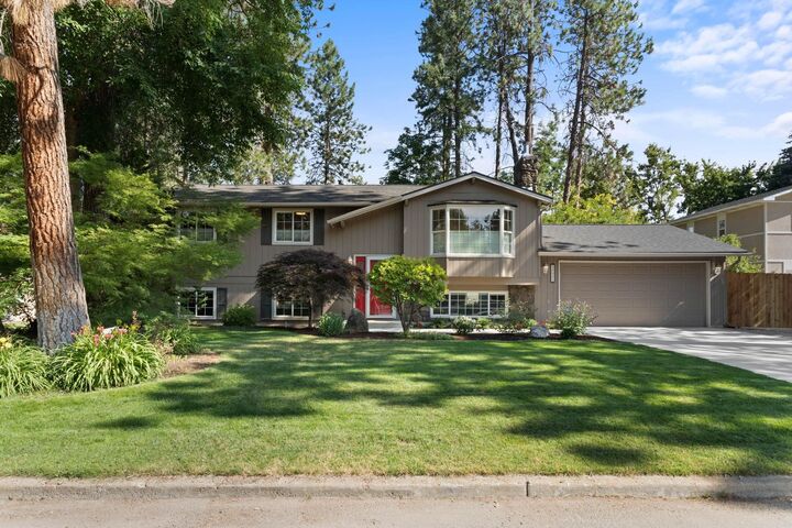 10921 E 18th Ave  Spokane Valley WA 99206 photo